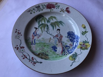 Lot 265 - A CHINESE FAMILLE ROSE 'LADIES' DISH.