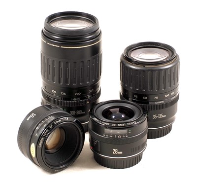 Lot 467 - A Group of Canon AF Prime & Zoom Lenses