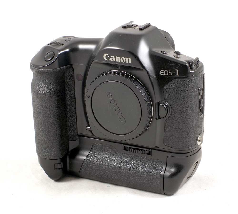 Lot 485 - Canon EOS-1 Professional Autofocus Film Camera