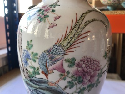 Lot 565 - A CHINESE  FAMILLE ROSE 'PHEASANTS' VASE.