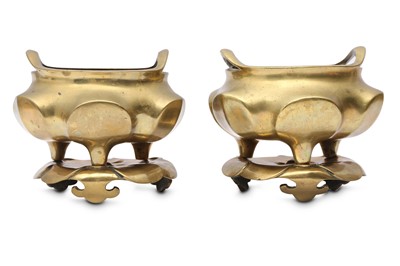 Lot 501 - A PAIR OF CHINESE BRONZE INCENSE BURNERS AND STANDS.