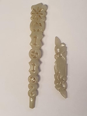 Lot 701 - A GROUP OF CHINESE JADE PENDANTS.