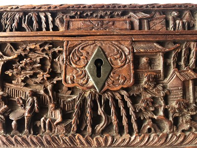 Lot 487 - A CHINESE CANTON CARVED WOOD BOX.