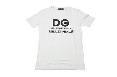 Lot 1307 - Dolce and Gabbana White Millennials T-Shirt - Size 44