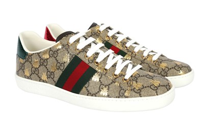 Lot 176 - Gucci Bee Print New Ace Supreme Trainers - Size 38