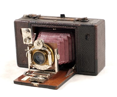 Lot 28 - A Rare Rietzschel Clack Combined Roll Film/Plate Camera