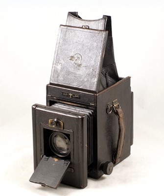 Lot 743 - Thornton-Pickard Ruby De-Luxe Reflex Camera