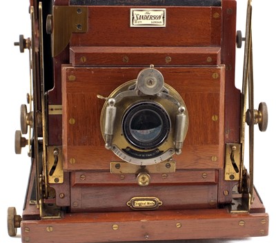 Lot 34 - A Self-Erecting Sanderson 'Tropical Model' Half Plate Camera