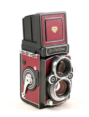 Lot 107 - A Rolleiflex GX 2.8 'Jersey Camera' TLR Camera
