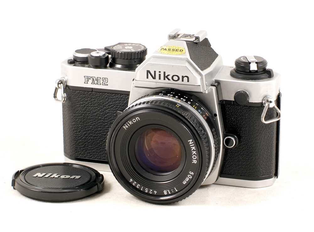 Lot 436 - Chrome Nikon FM2n with Nikkor 50mm f1.8 Lens