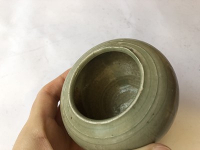 Lot 225 - A SMALL CHINESE YAOZHOU 'LOTUS' JAR.