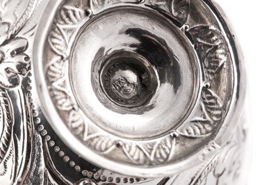 Lot 161 - A late 18th century Dutch silver sugar bowl, marks obscured, circa 1780