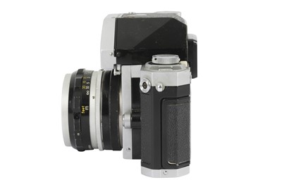 Lot 74 - A Nikon F Photomic 'Red Dot' SLR Camera