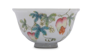 Lot 641 - A CHINESE FAMILLE ROSE 'BITTER MELON' CUP.
