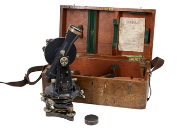 Lot 103 - AN EARLY 20TH CENTURY ENGLISH STANLEY SURVEYORS THEODOLITE