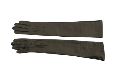 Lot 1323 - Celine Black Long Leather Gloves - Size 6.5