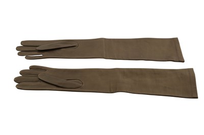 Lot 1253 - Celine Brown Long Leather Gloves - Size 6,5
