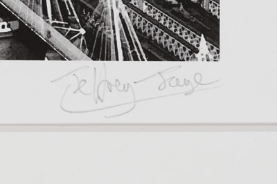 Lot 175 - JEFFREY JAYE (BRITISH 20/21ST CENTURY): THE THAMES AND CONCORDE