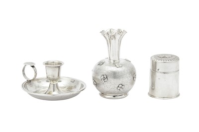 Lot 137 - A mixed group of mid-20th century Italian 800 standard silver