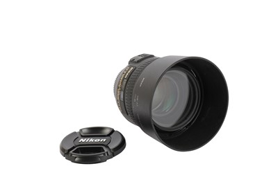 Lot 422 - A Nikon AF-S 50mm f1.4G Lens