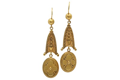 Lot 1286 - A pair of earrings, 19th century