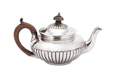 Lot 5 - A Victorian sterling silver bachelor teapot, London 1883 by Jackson & Chase