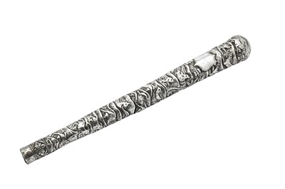Lot 202 - An early 20th century Anglo – Indian unmarked silver parasol handle, Lucknow circa 1910