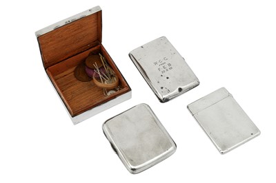 Lot 17 - A mixed group including a Victorian sterling silver card case, London 1883 by Alfred Hall & John Goode