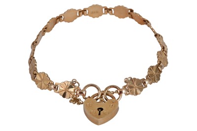 Lot 203 - A fancy-link gold bracelet