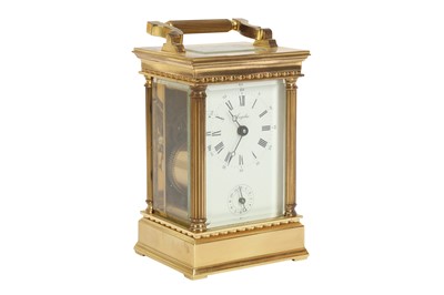 Lot 395 - A mid 20th Century French carriage clock