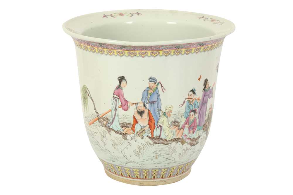 Lot 294 - A CHINESE PORCELAIN JARDINIERE, 20TH CENTURY