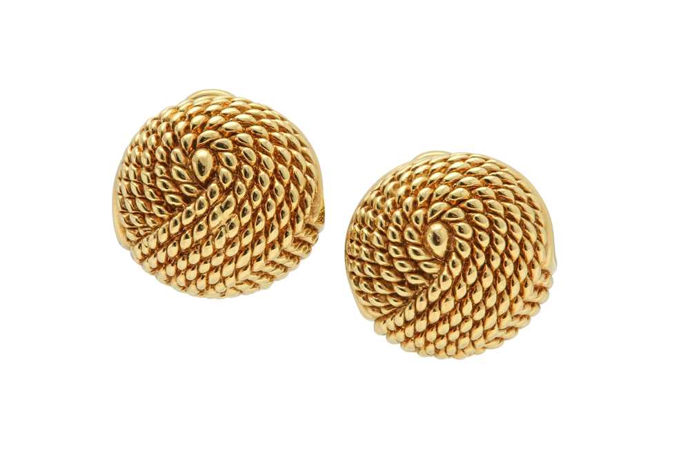Lot 1303 - Chimento | A pair of earclips