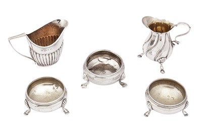Lot 12 - A mixed group of sterling silver including a George II salt, London 1737 by Edward Wood