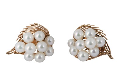 Lot 215 - A pair of cultured pearl earrings