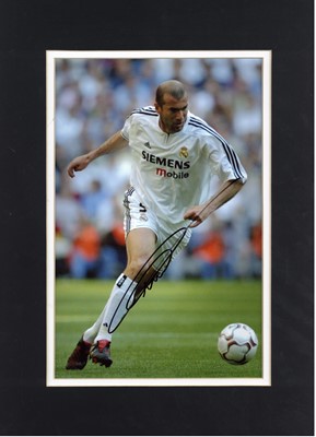 Lot 524 - Zidane (Zinedine)