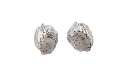 Lot 273 - A pair of Edwardian sterling silver novelty cruets, Chester 1905/06 by Sampson Mordan and Co