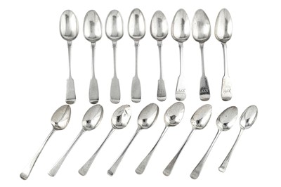 Lot 45 - A mixed group of sterling silver teaspoons