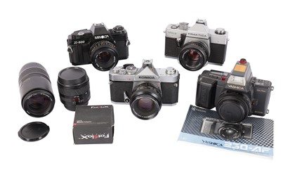 Lot 530 - A Selection of 35mm SLRs
