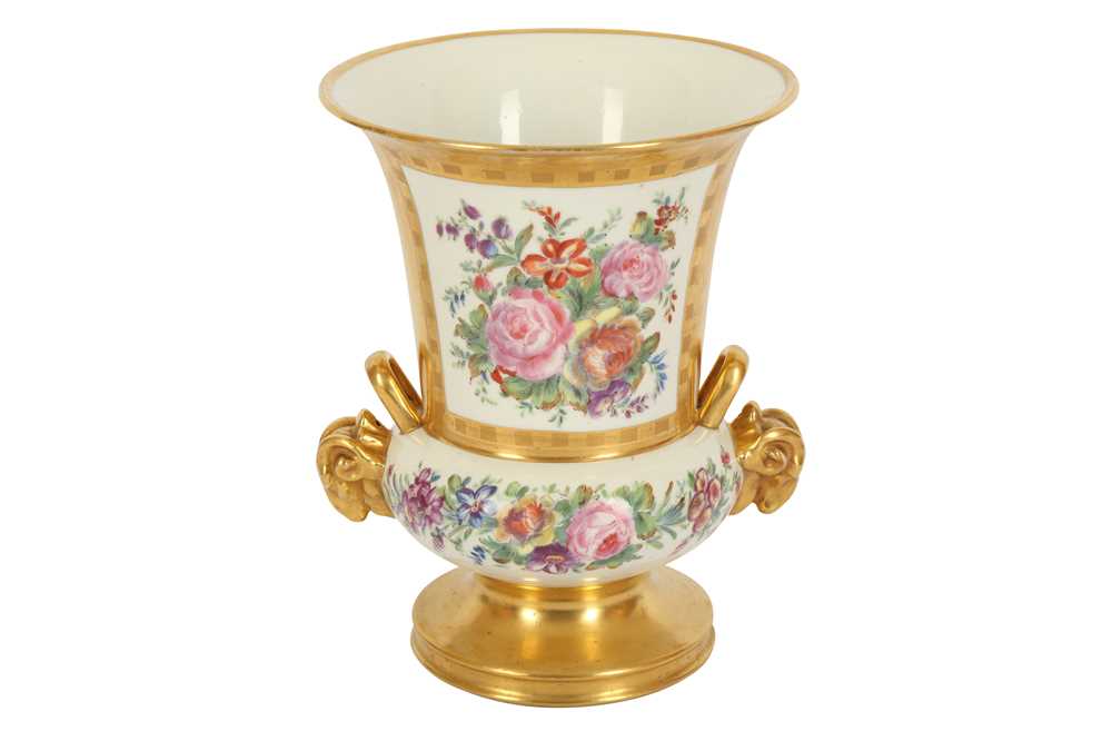 Lot 41 - A large Paris porcelain vase, late 18th century