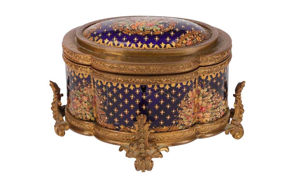 Lot 79 - A late19th/early 20th century Continental gilt metal and enamel casket