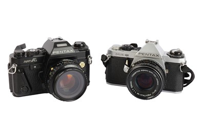 Lot 582 - A Selection of Asahi Pentax SLR Cameras and Lenses