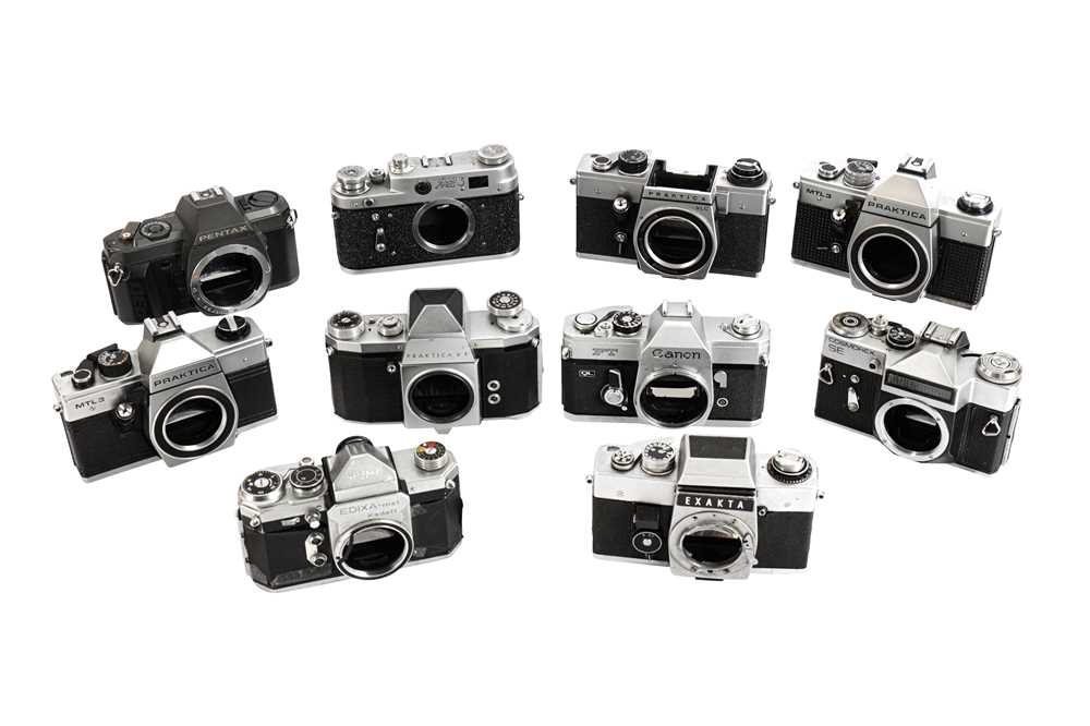 Lot 466 - A Group of 35mm Camera Bodies