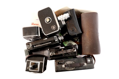 Lot 623 - A Collection of Cine Cameras