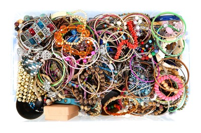 Lot 234 - A large quantity of costume jewellery