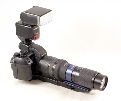 Lot 590 - Extensive Olympus EP-20 Digital Outfit