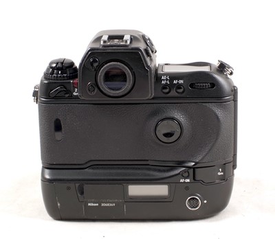Lot 453 - Nikon F5 Film Camera Body