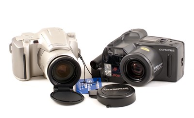 Lot 543 - An Olympus XA4 Macro & Other Compact Cameras.