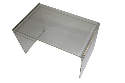 Lot 727 - A PAIR OF PERSPEX ACRYLIC OCCASIONAL LOW TABLES