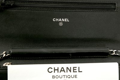 Lot 468 - Chanel Black Wallet On Chain