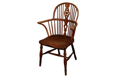 Lot 141 - A YEW WOOD, ASH AND ELM LOW BACK DOUBLE BOW WINDSOR CHAIR